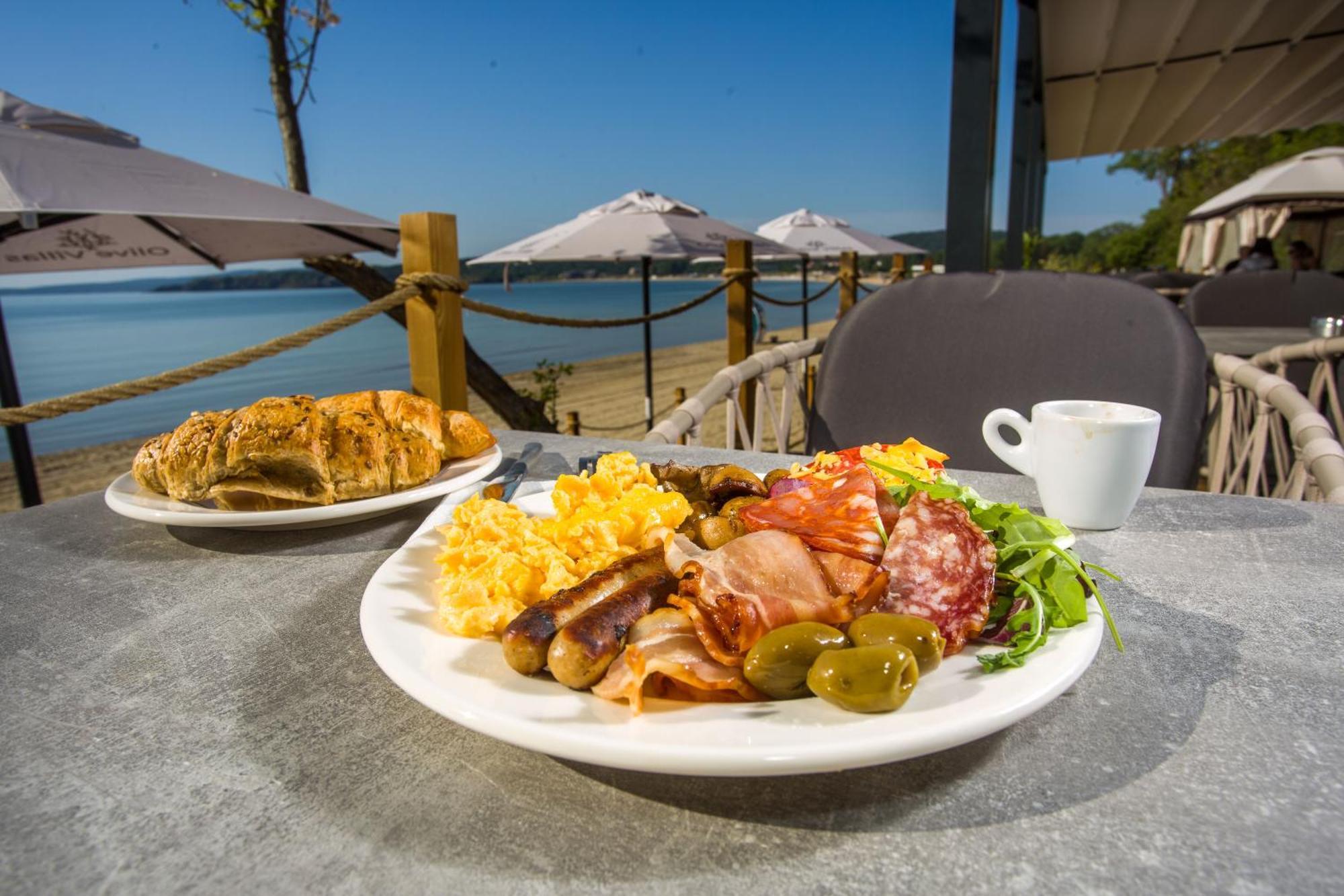 Olive Villas Beach Hotel Sozopol Bagian luar foto